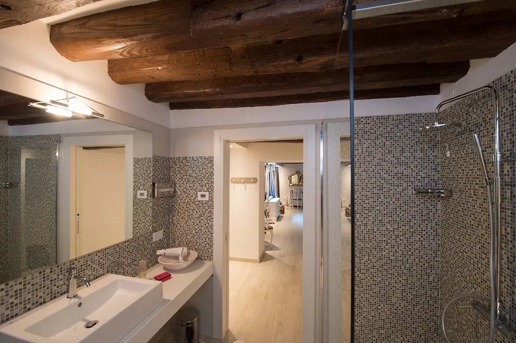 Savoia E Jolanda Apartments Venedig Italien